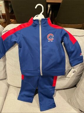 NWT Navy and Red Cubs Track Suit Set 2T